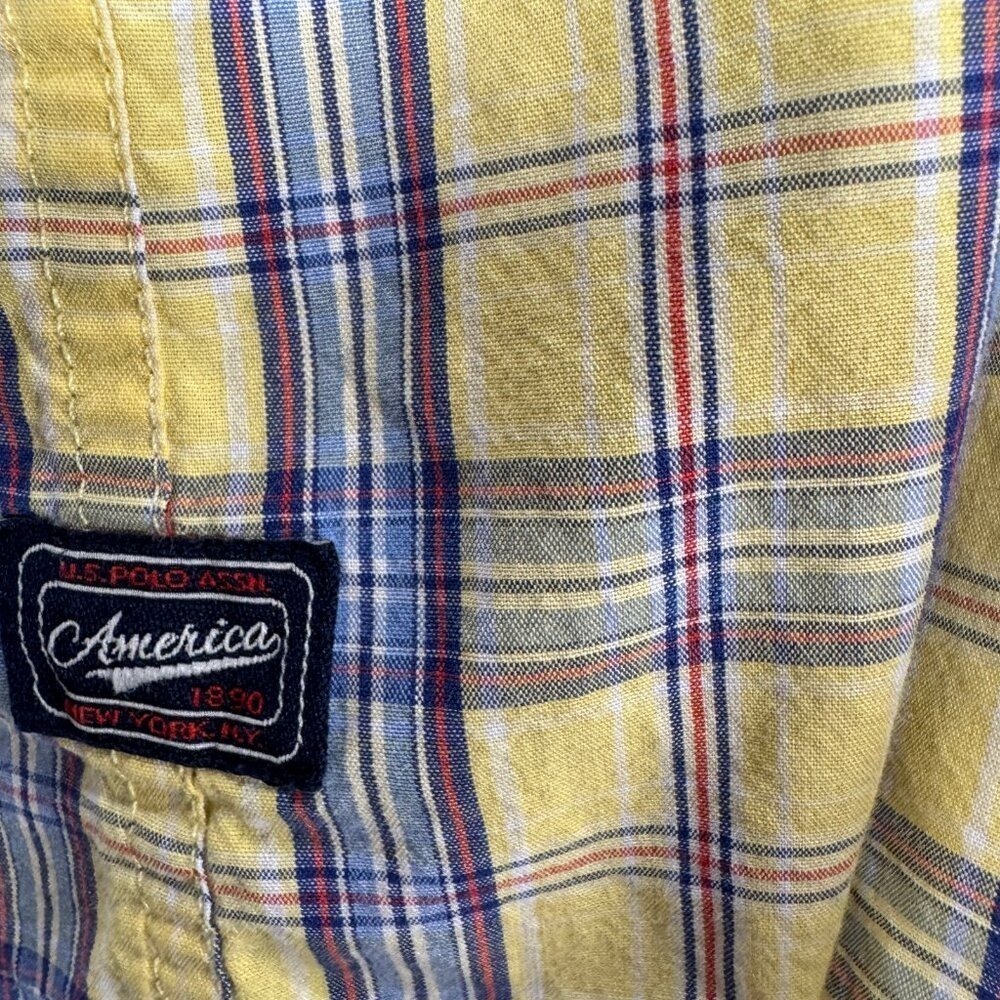 U.S. POLO ASSN Men's Size L Button Down Shirt Blue Yellow Plaid Streetwear Y2K - Picture 5 of 8